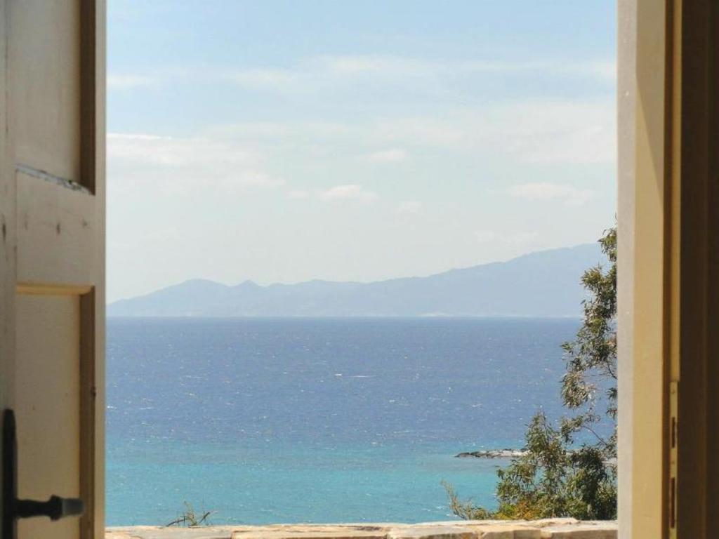 Archipelagos Boutique Hotel Schoinoussa Quarto foto